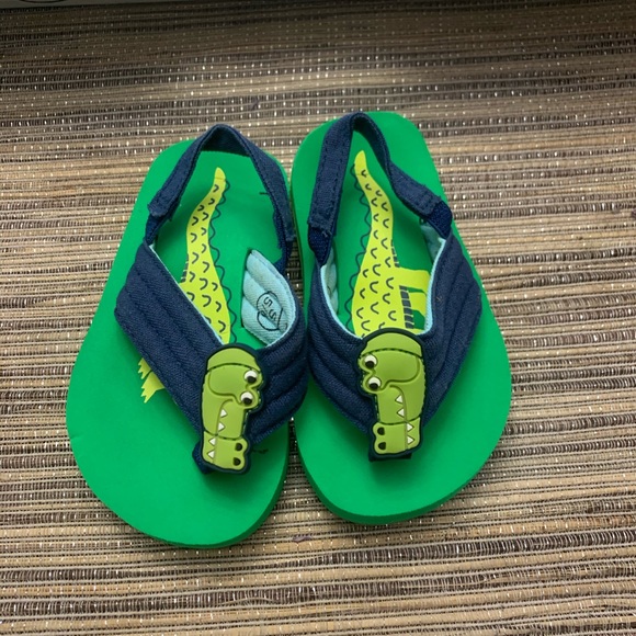 Sandal - Picture 2 of 3